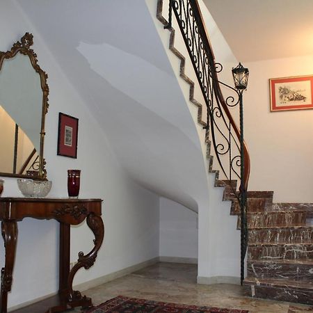 Tres Chic Bed & Breakfast ชิวิตาโนวา มาร์เค ภายนอก รูปภาพ