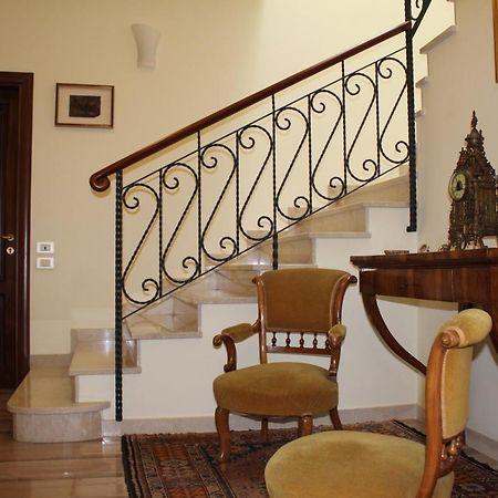 Tres Chic Bed & Breakfast ชิวิตาโนวา มาร์เค ภายนอก รูปภาพ